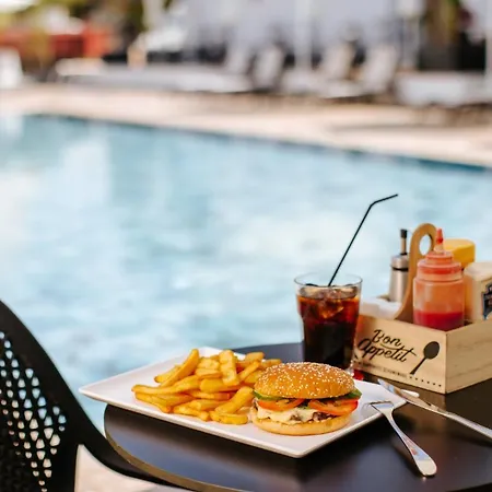 Отель Cosmo Napa Boutique Айя-Напа