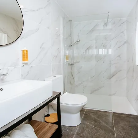 Cosmo Napa Boutique 3*