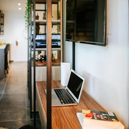 Cosmo Napa Boutique Ayía Nápa