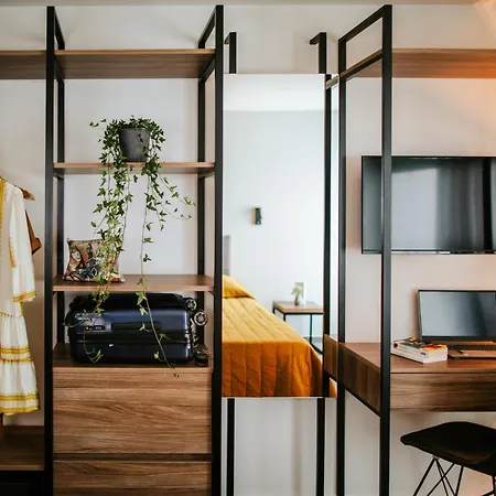 Hotel Cosmo Napa Boutique