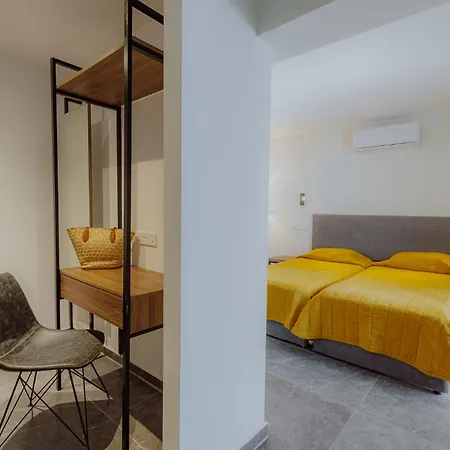 Hotel Cosmo Napa Boutique