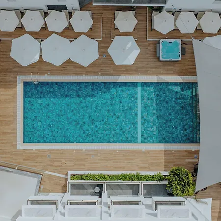 Cosmo Napa Boutique 3*