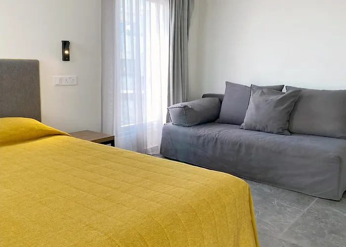 Cosmo Napa Boutique 3*