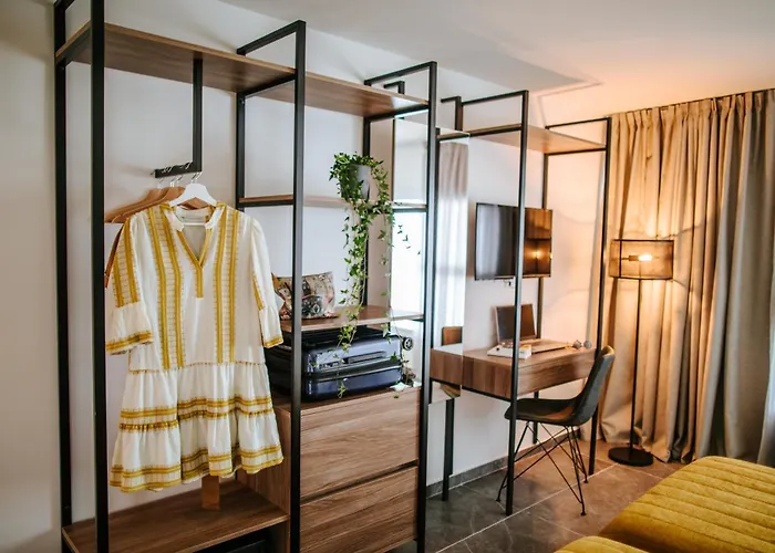 Cosmo Napa Boutique Hotel 3*